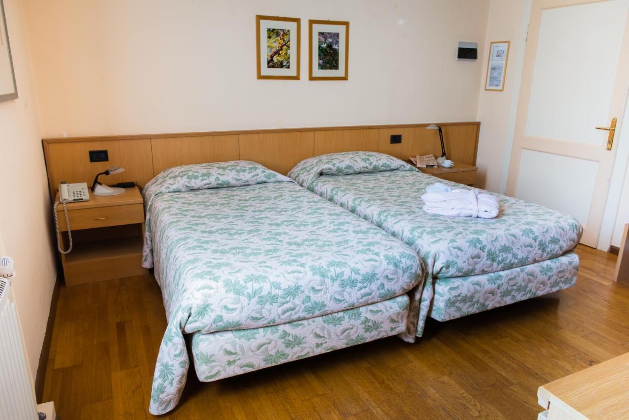 Locanda Solagna Quero Exteriör bild